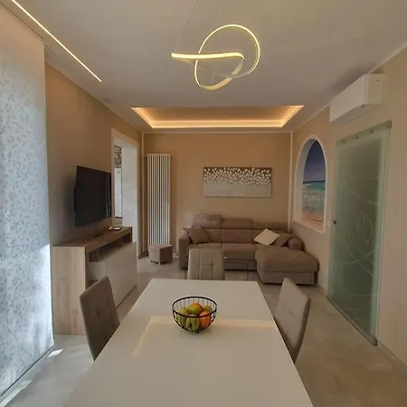 Lecci Al Mare Apartamento San Vincenzo