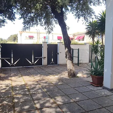 Lecci Al Mare Apartamento San Vincenzo