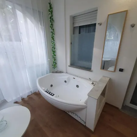 Apartamento Lecci Al Mare